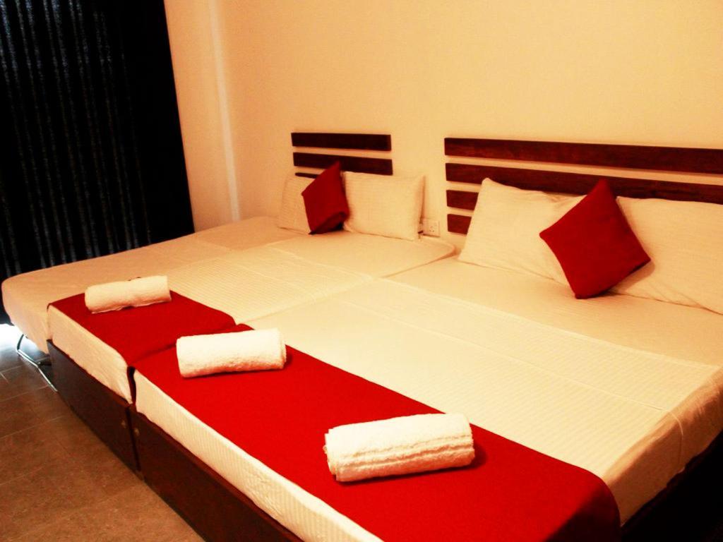Athyantha Resort Anuradhapura Esterno foto